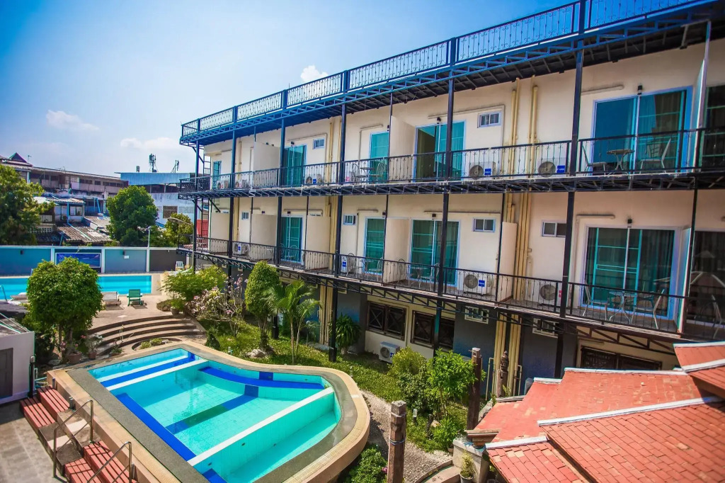 Prince Hotel Chiang Mai