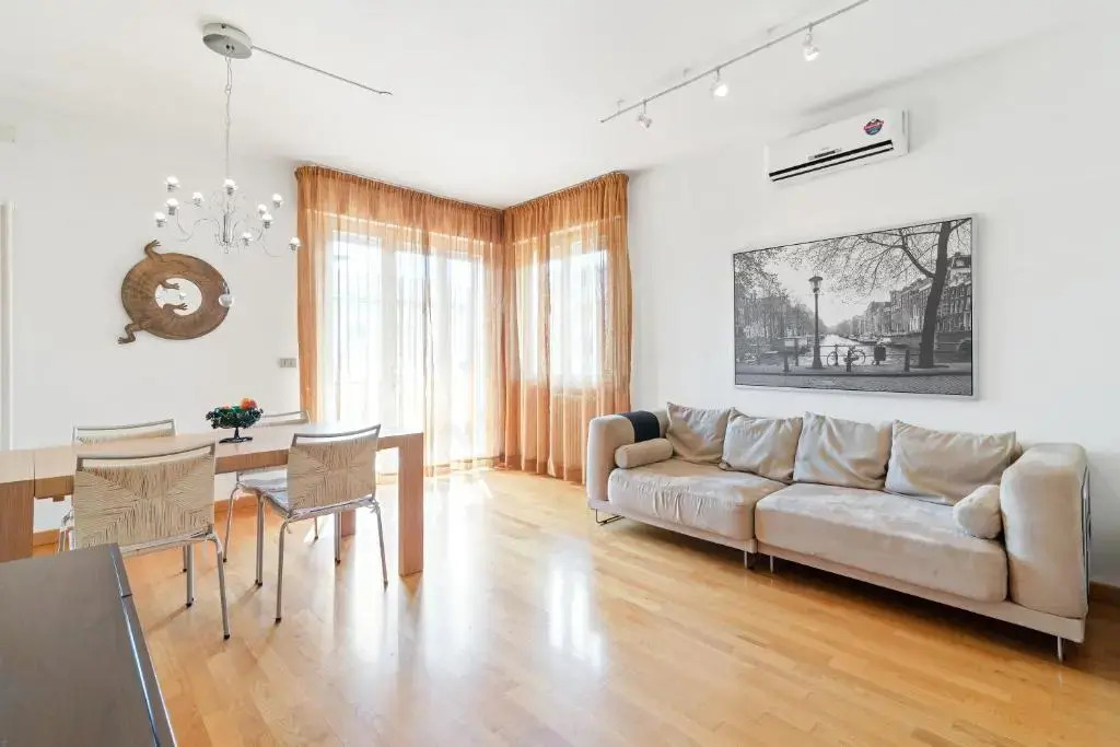 Padova Terrace Flat