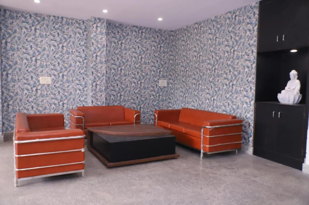 Lyf Corporate Suites - Noida Sector 19