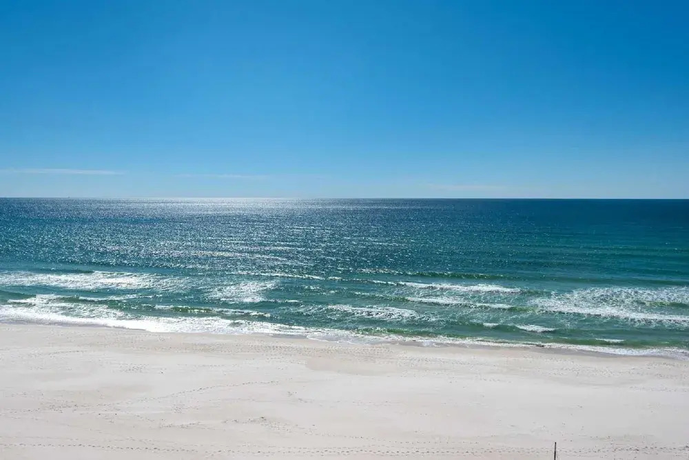 Edgewater Beach Resort Tower 3, 2 Bedroom Apartment