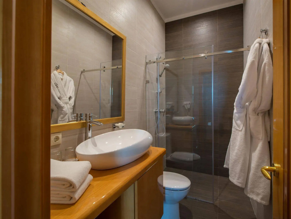 Ark Palace Hotel & SPA