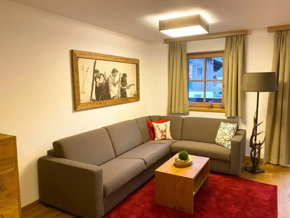 Alpin Residenzen Panoramabahn by Alpina-Holiday
