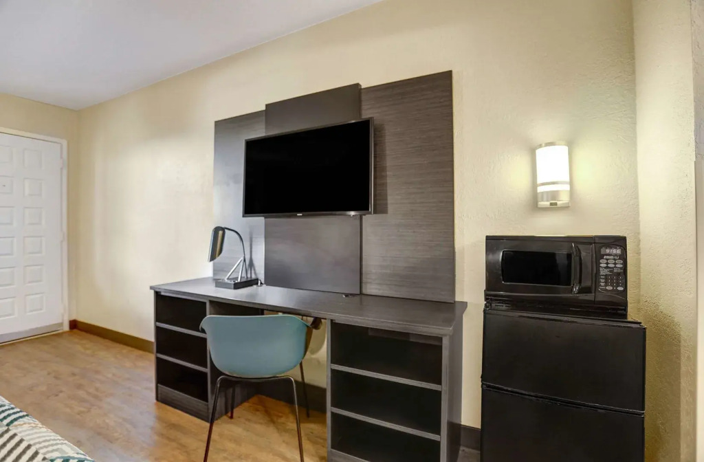 Motel 6-Amarillo, TX - Airport