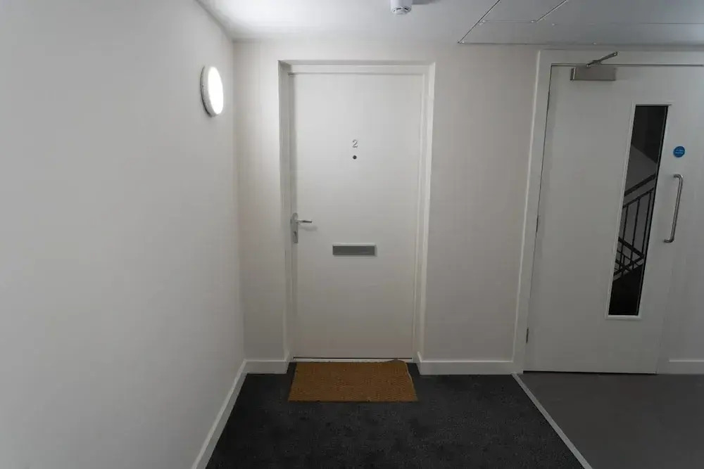 Studio flat with free Parking