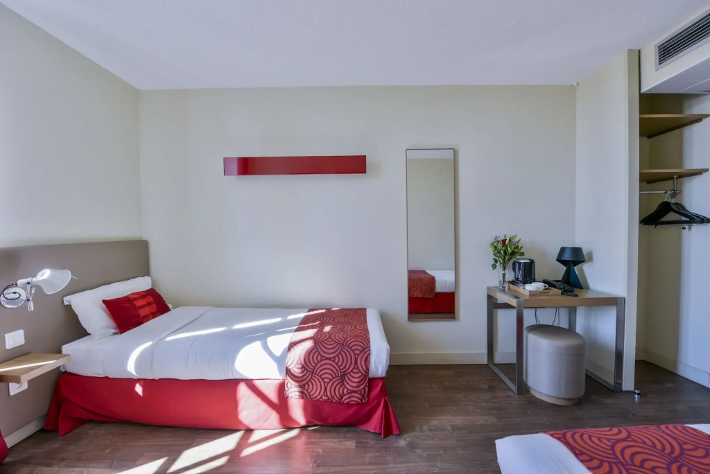 Hôtel Bordeaux Clémenceau by Happyculture