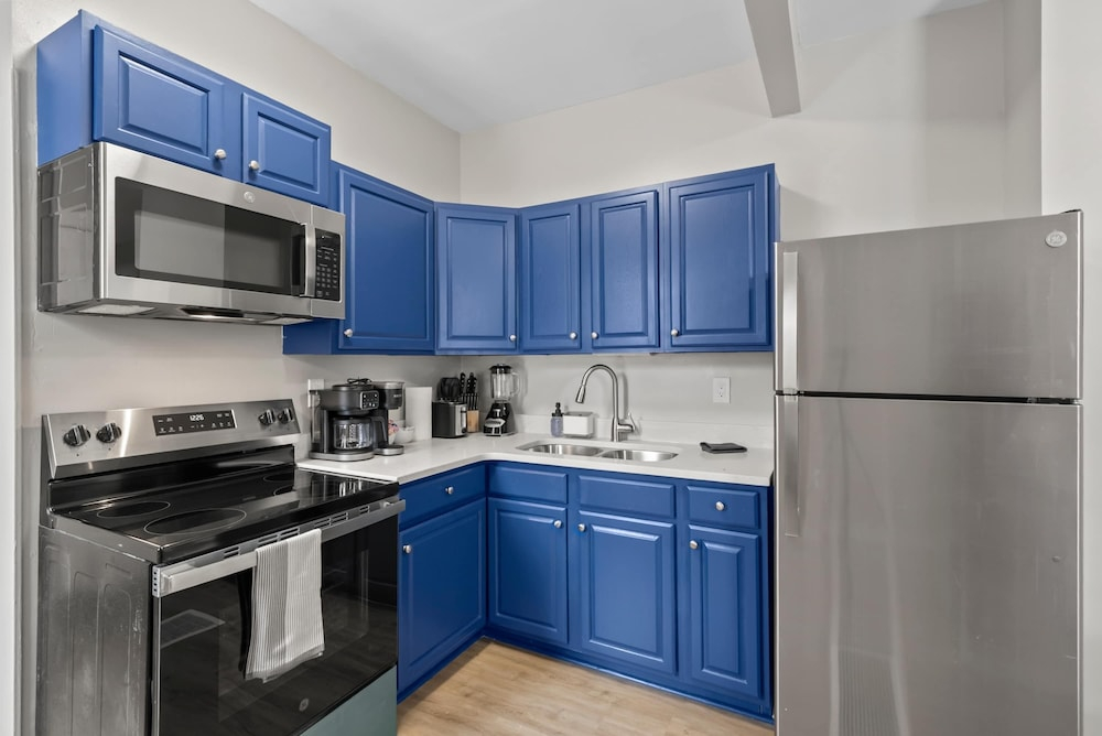 North Pearl Residencies 876