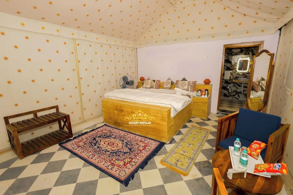 Desert Popular Resort & Camp