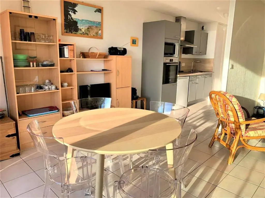 Appartement Quiberon, 1 pièce, 4 personnes - FR-1-478-184
