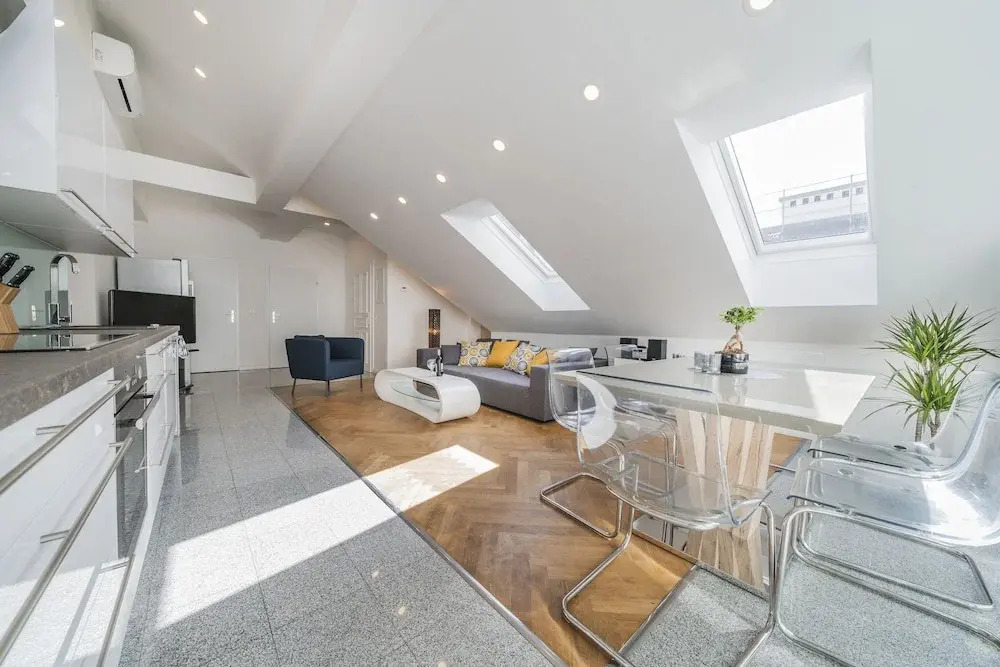 100sqm w terrace-Danube-AC - Netflix-3BR