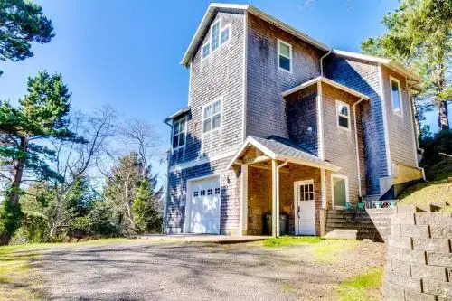 Alder Beach House