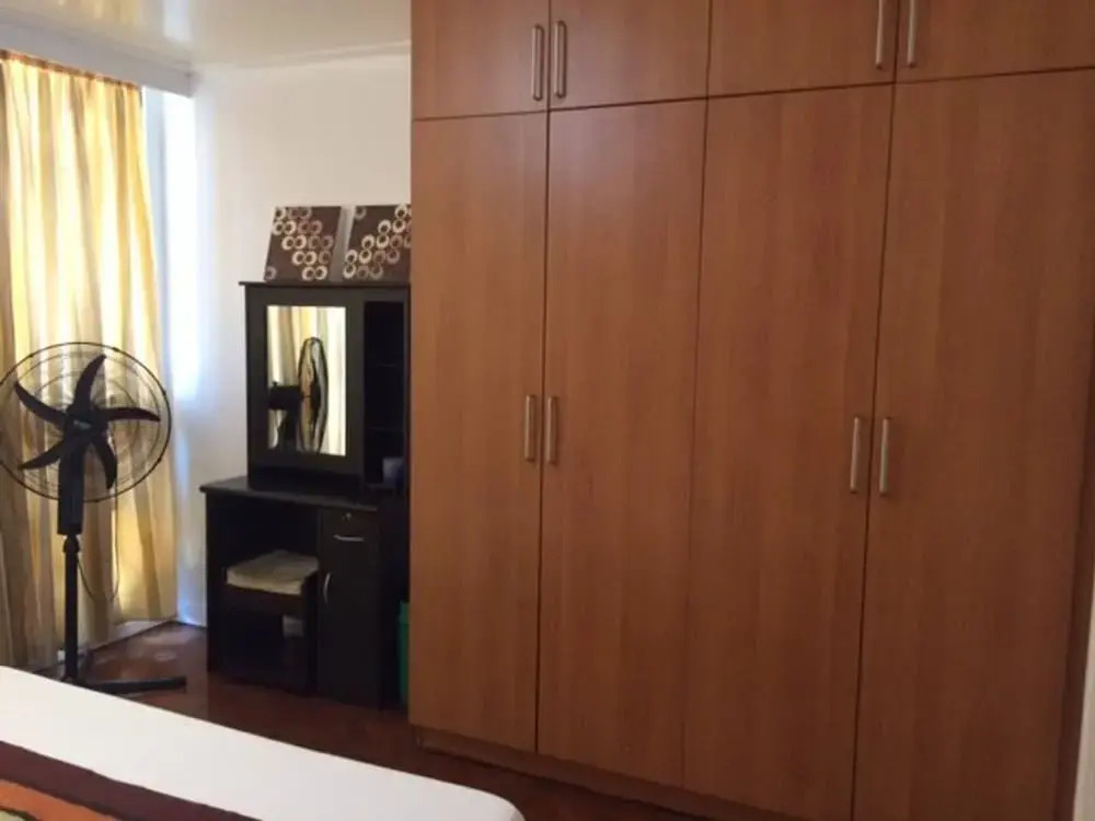 1 Br Robinsons Place Manila- Rpr07