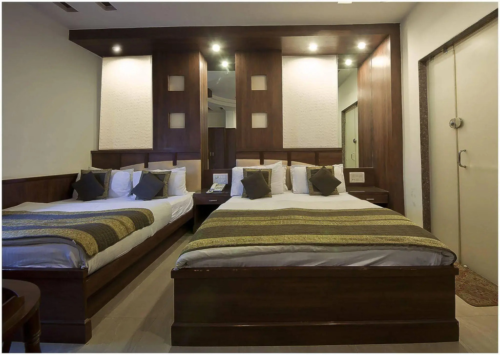 Hotel Baba Deluxe near New Delhi Railway Station and City Center -By RCG Hotels