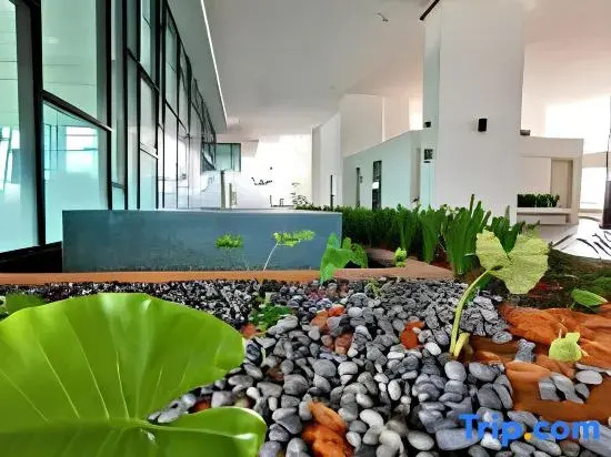 Midvalley Southkey Mosaic 2BR Suite Homestay by Jfive