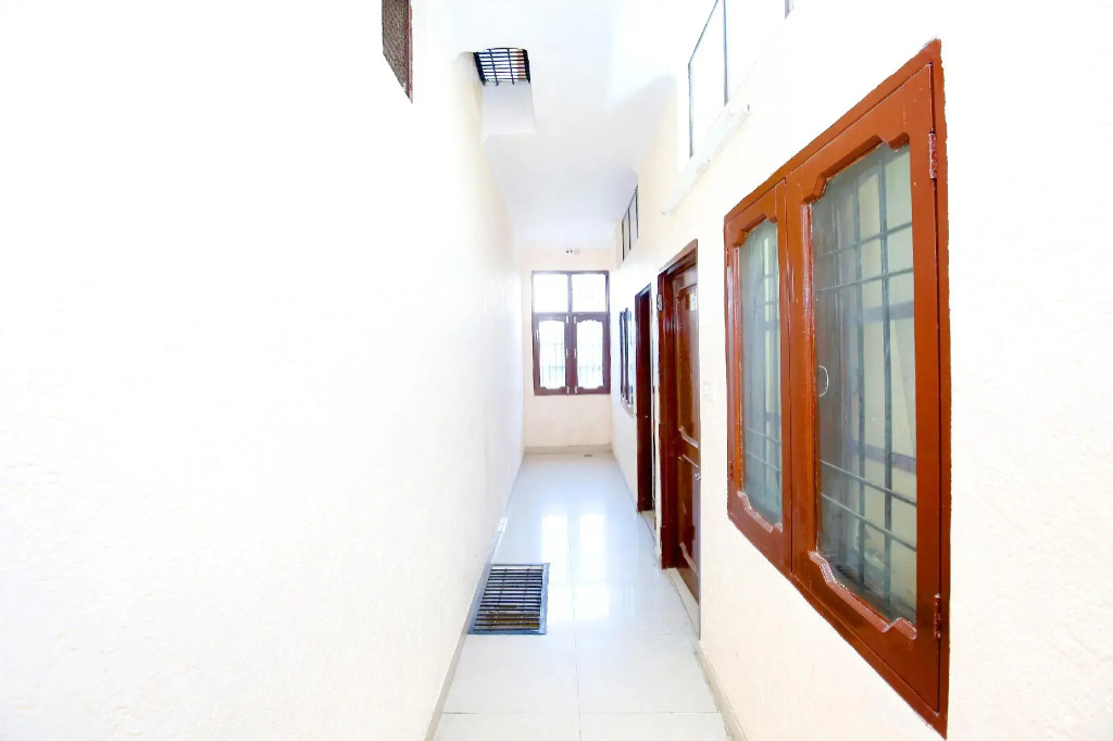 SPOT ON 41466 Hotel Pavraj