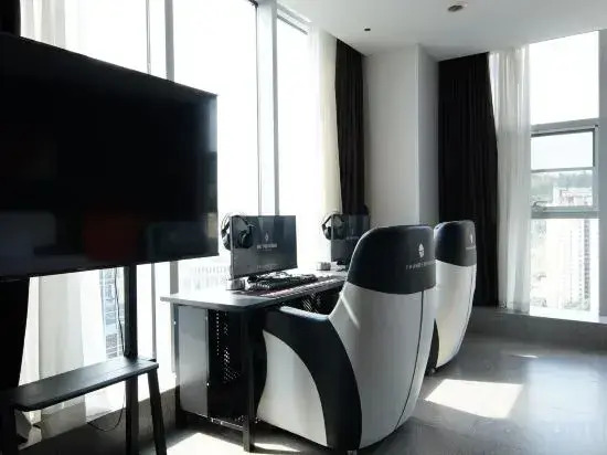 Shijie E-Sports Hotel (Chongqing Jiangbei International Airport)