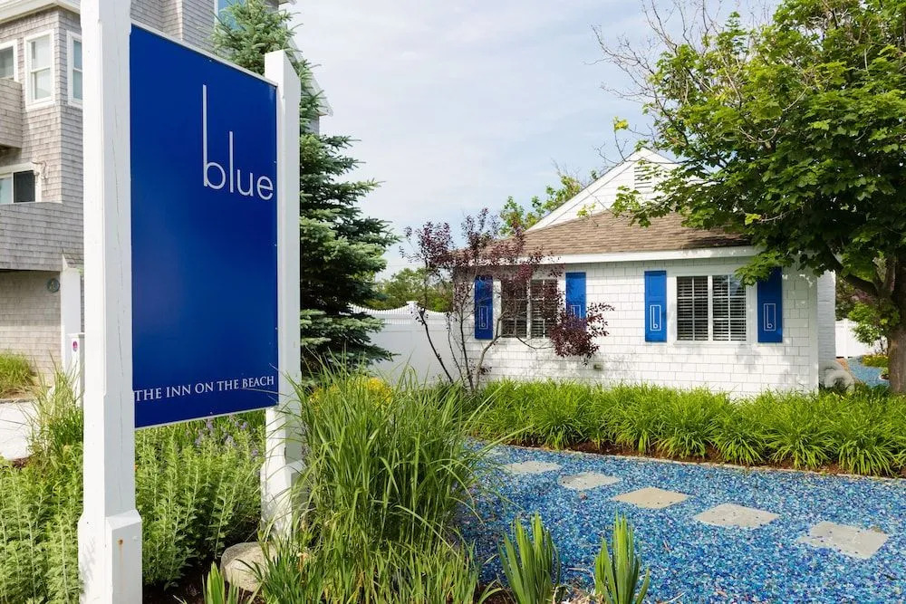 Blue - Inn on the Beach