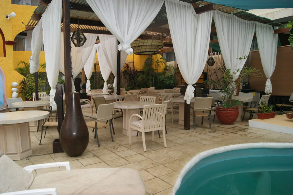 Capital O Hotel Dos Mares, Cabo San Lucas