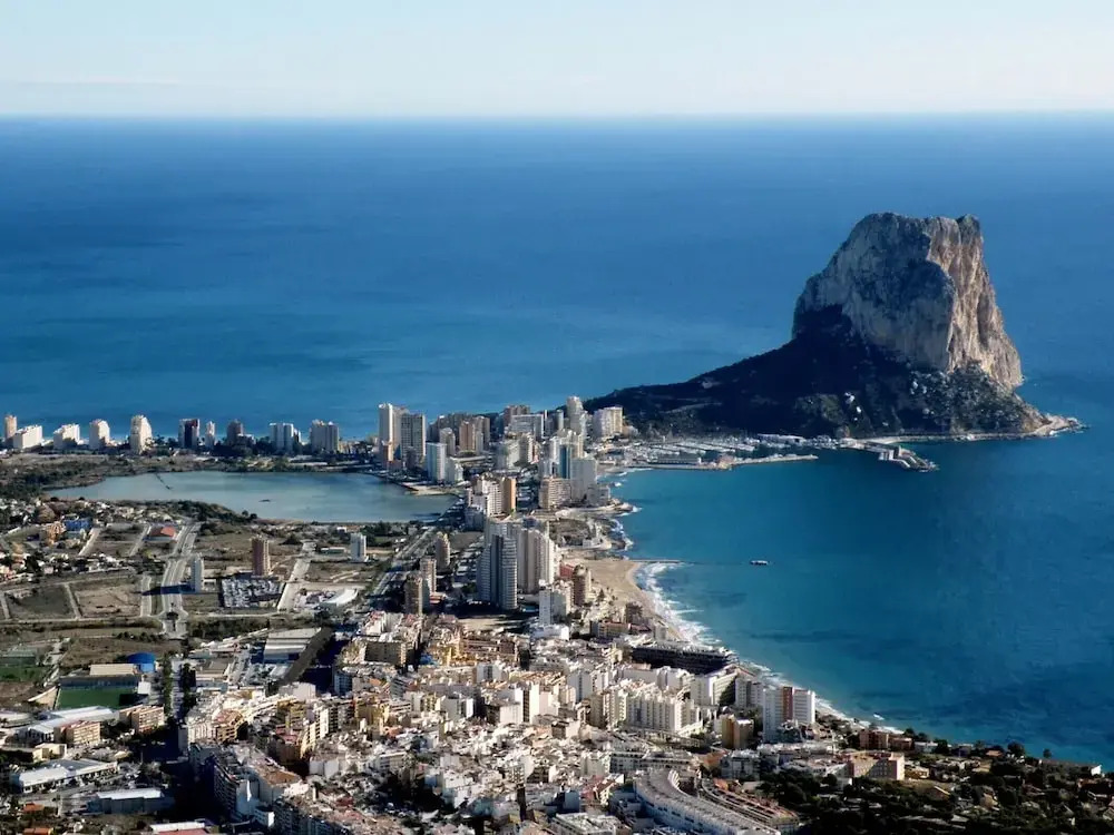 Apartment - 2 Bedrooms with Pool, WiFi and Sea views - 105025