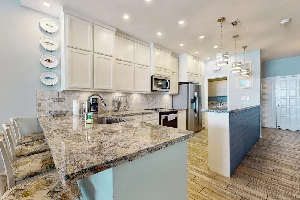2BR Penthouse Beach Perch: Suntide III - Unit 1207