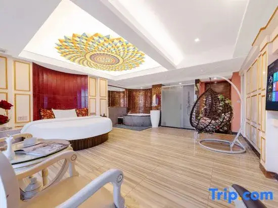 Xinyue Theme Hotel (Longjiang Convention and Exhibition Center Shop)