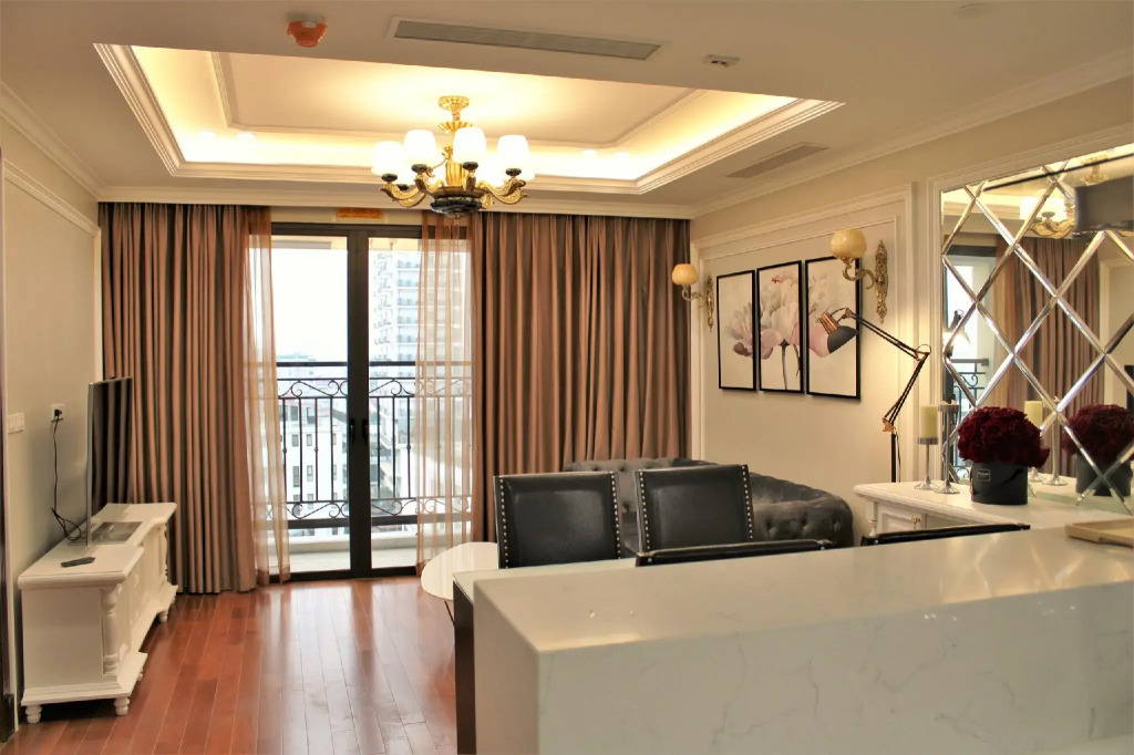 Cohost Club Westlake serviced apartment at D' Le Roi Soleil