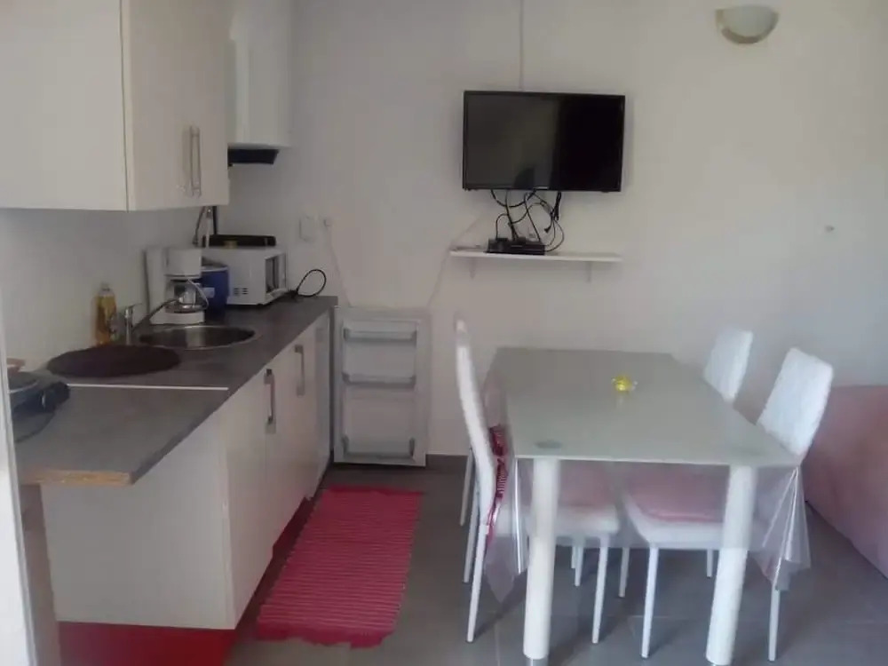 Studio in Saint-joseph, With Wonderful sea View, Furnished Terrace and