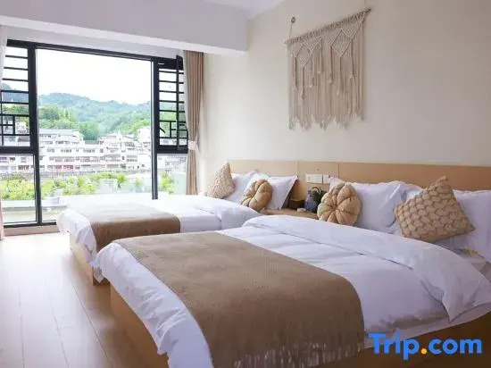 Ranxi Yuanshe Homestay (Zhenyuan Guzhen Wenhuayuan Underground Parking Lot)