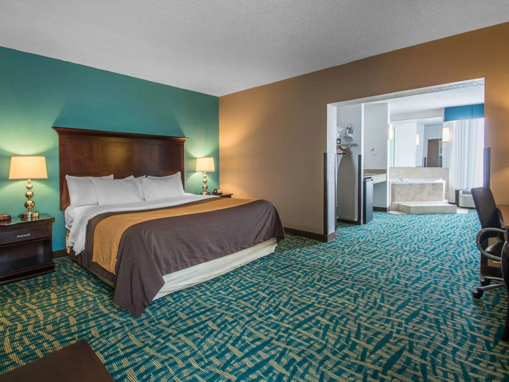 Comfort Inn & Suites Fort Lauderdale West Turnpike