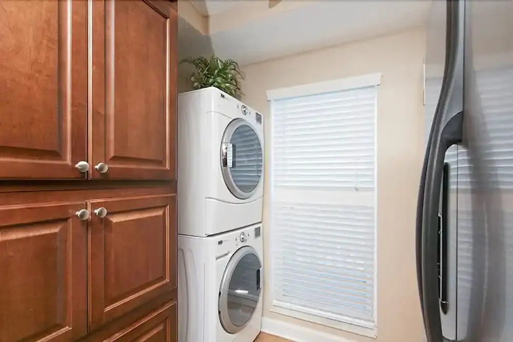 Surfside Six E - Two Bedroom Condo