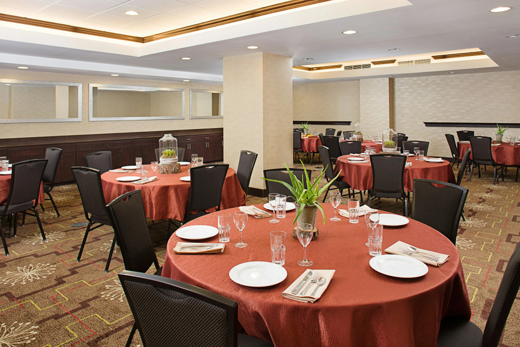 Homewood Suites Dallas Downtown