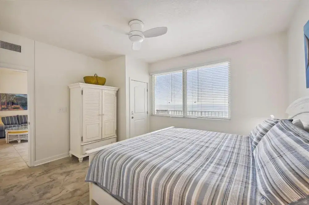 Shores of Panama 1717 - 1 Bedroom + Bunk room . Gulf-Front with Oversized Balcony! 1 Condo by RedAwning