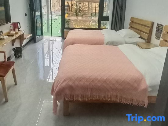 Xinyuan Shiyi Xiaowo Homestay