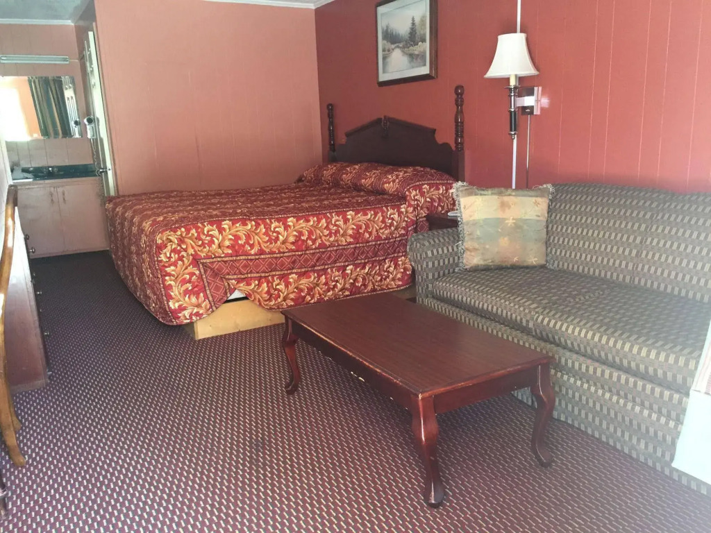 Linwood Motel