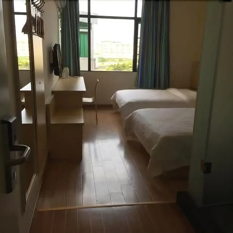 Dalian Fuhai Grand Hotel