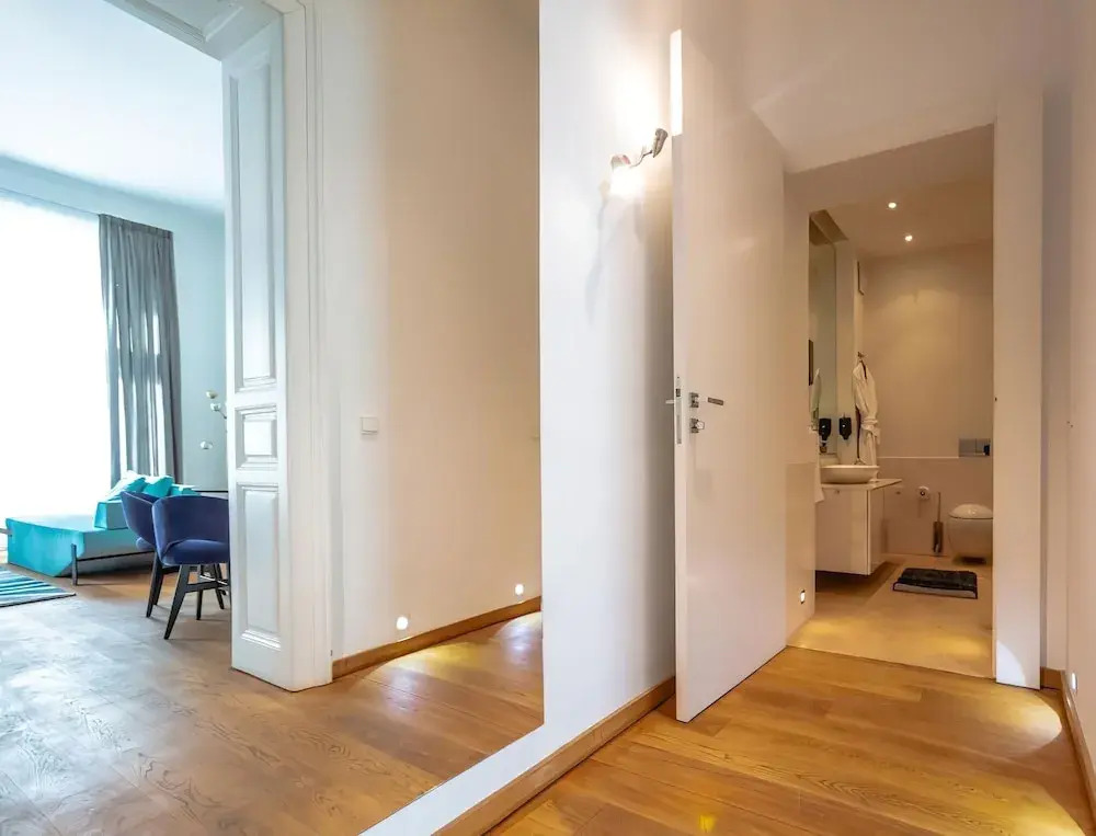 High Street Suites