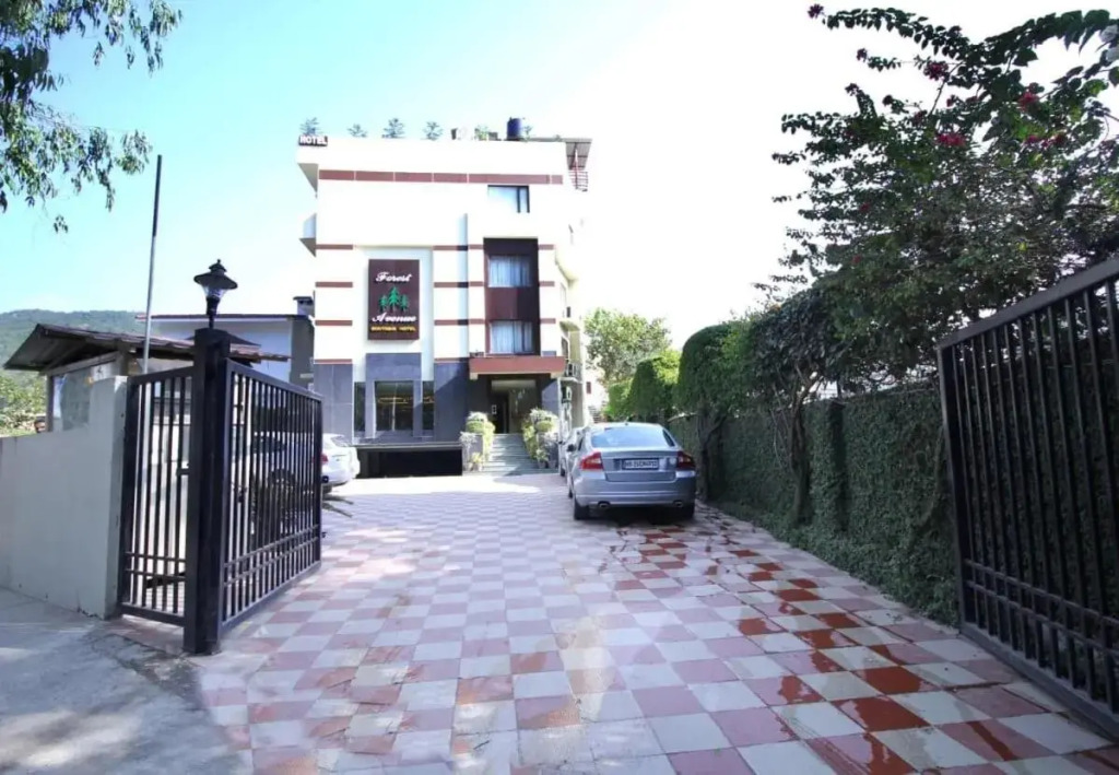 Hotel Forest Avenue - Best Luxury Hotel in Dehradun