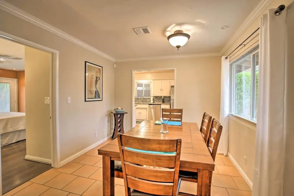 Palm Desert Abode: Pool, Walk to El Paseo District