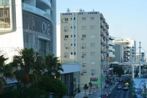 Flat 3 bedrooms 1 bathroom - Limassol
