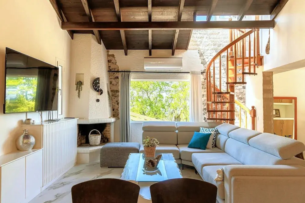 Serenity Villa Retreat in Corfu Close to Resort