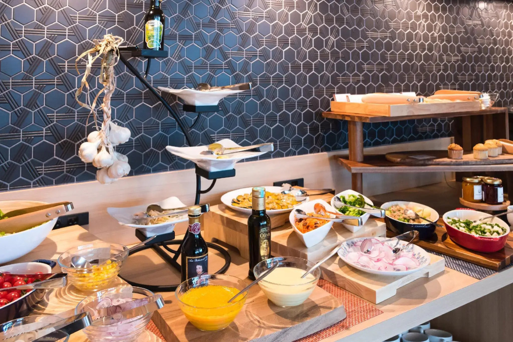 Winery Hotel and Condominium HITOHANA