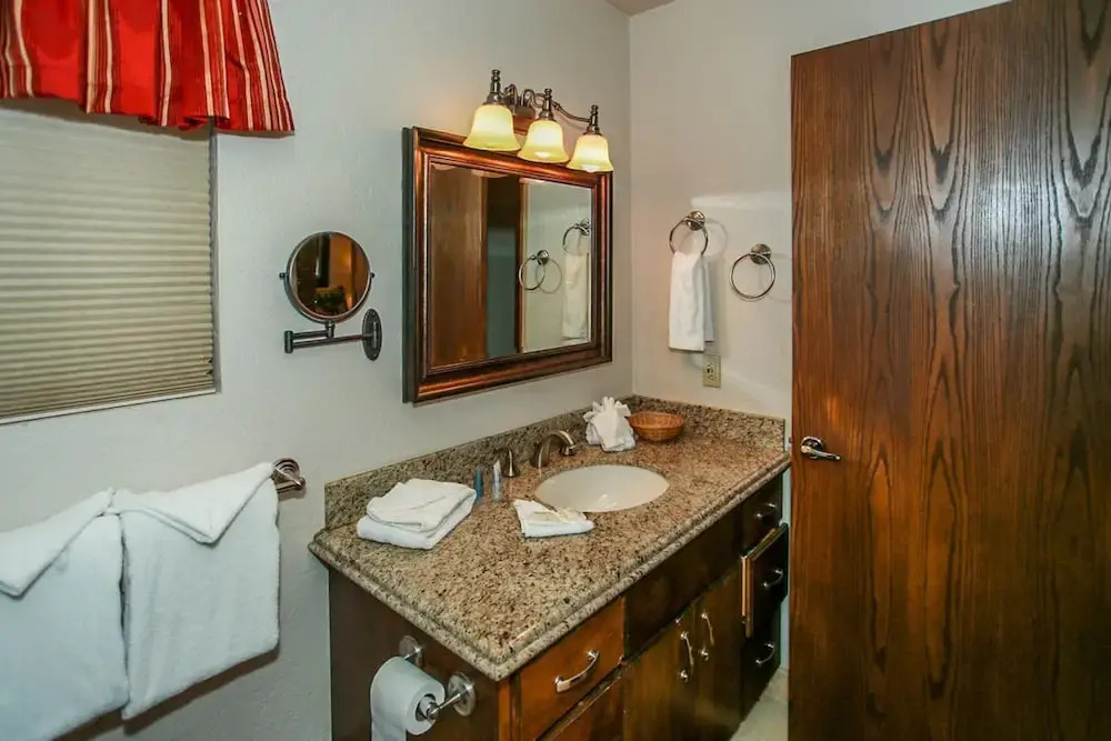 Moose Inn-1836 by Big Bear Vacations