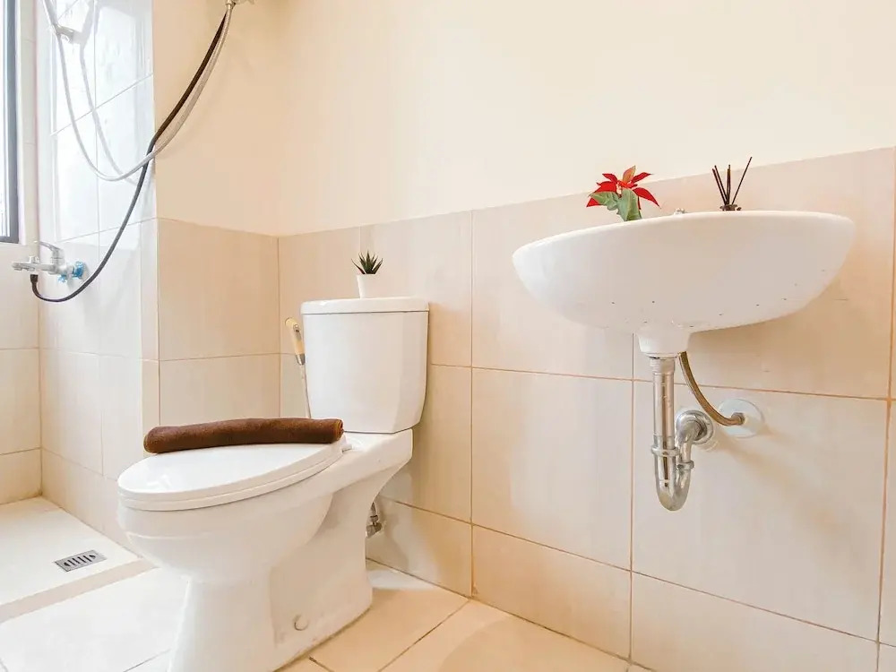 Spacious 3Br With Neutral Toned At Meikarta Apartment