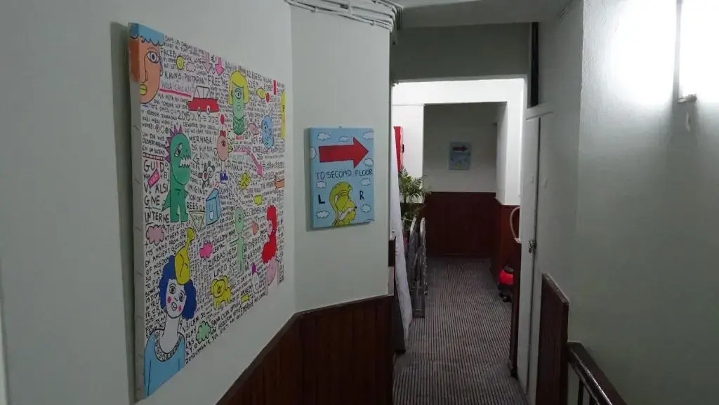 Zorbas Hotel - Hostel