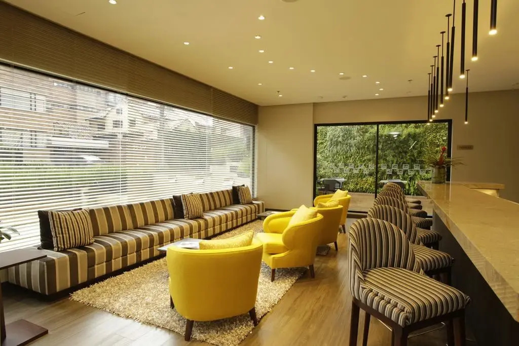 Bs Rosales Hotel And Suites
