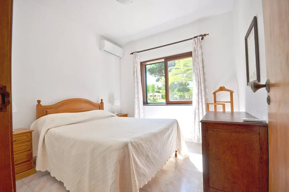Close to Amenities, Free air Conditioning and Wi-fi