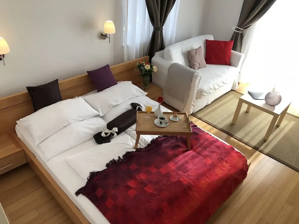 Viktoria Lodge Bed and Breakfast
