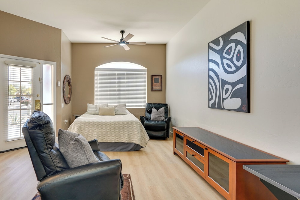 Private Golf Cart! 55-plus Green Valley Getaway