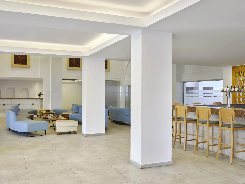 Курортный Отель Panthea Resort