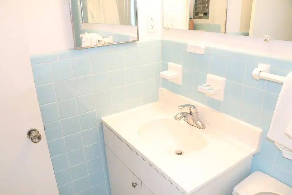 Jamaica Royale 017 - 1 Br Condo