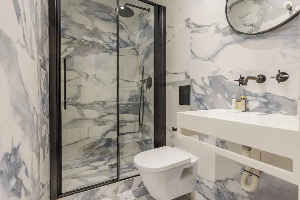 Chic, Comfortable Flat Near rue Montmartre